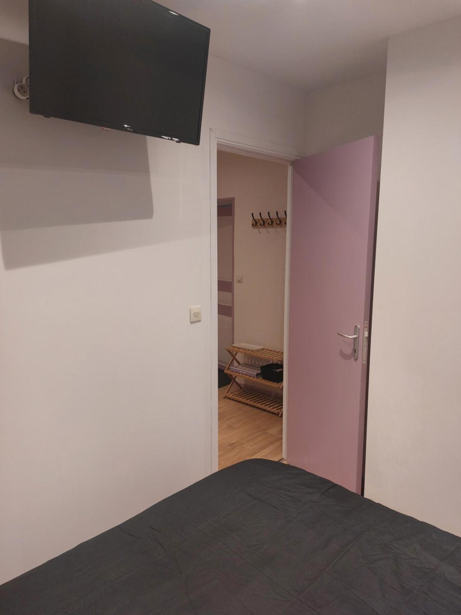 Studio Refait A Neuf Clos Saint Genest Manzat 外观 照片